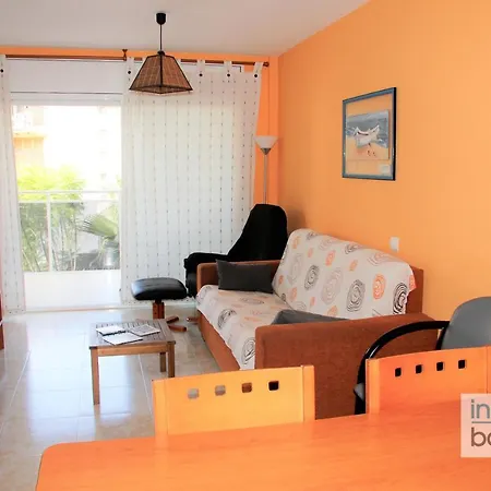 Apartment Nova Pineda , Climatizado , Piscina Y A 230m De La Playa.