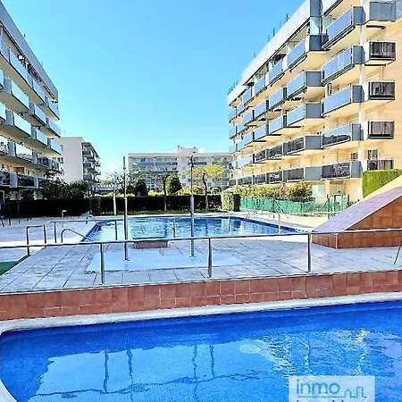 Apartment Nova Pineda , Climatizado , Piscina Y A 230m De La Playa. La Pineda