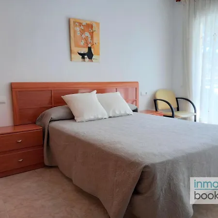 Apartment Nova Pineda , Climatizado , Piscina Y A 230m De La Playa. La Pineda